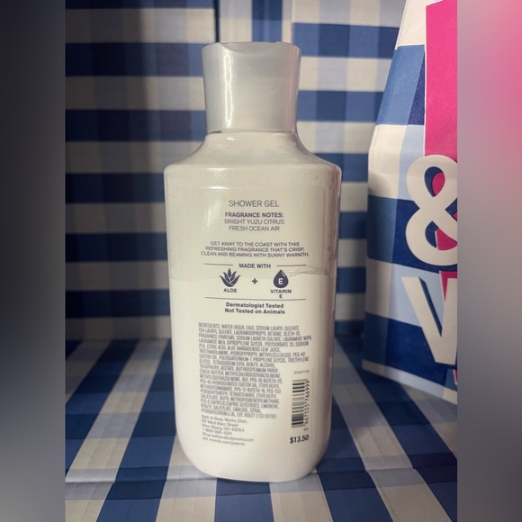 🌸5/$25 Fresh Getaway 🌸 - Picture 3 of 4